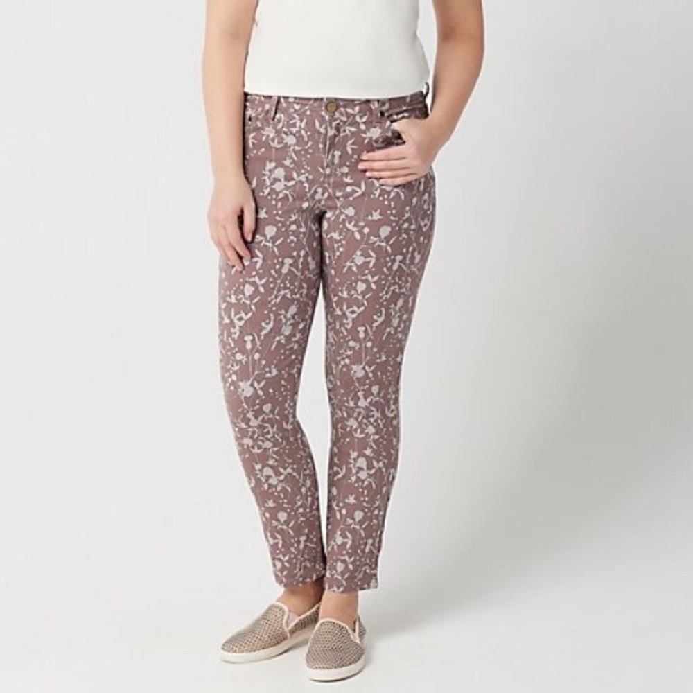 LOGO BY LORI GOLDSTEIN Floral Straight Leg…